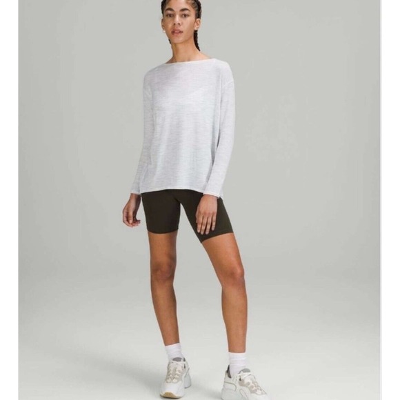 Lululemon Women's Back In Action Space Dye Grey Long Sleeves Pullover Tee Sz 10 - Picture 3 of 12